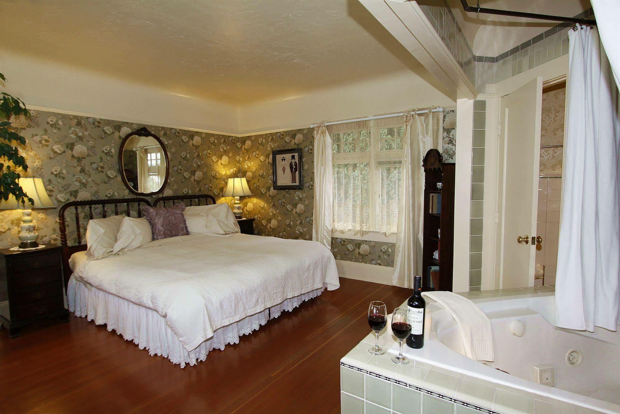 The Jabberwock Bed & Breakfast Monterey Zewnętrze zdjęcie