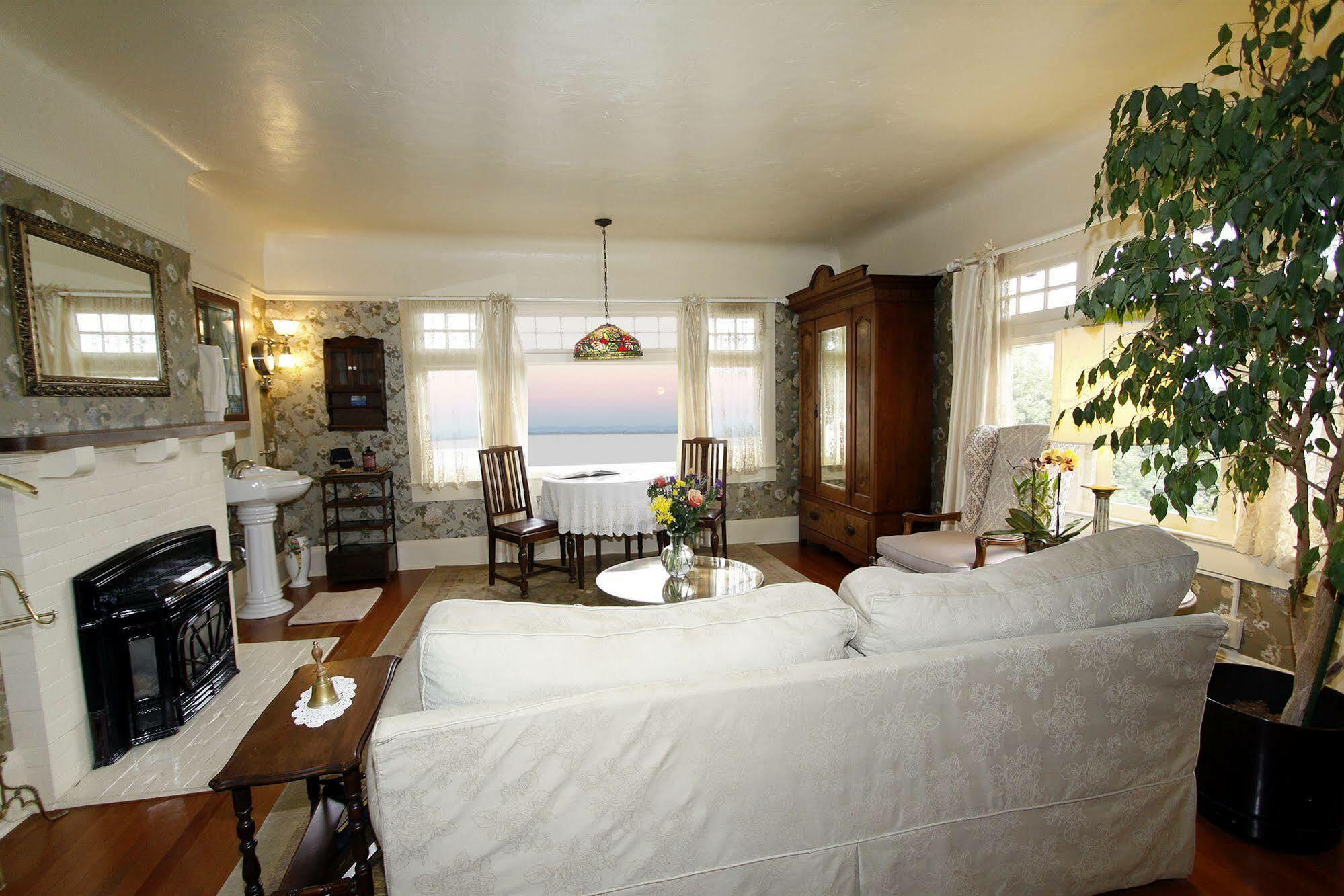 The Jabberwock Bed & Breakfast Monterey Zewnętrze zdjęcie